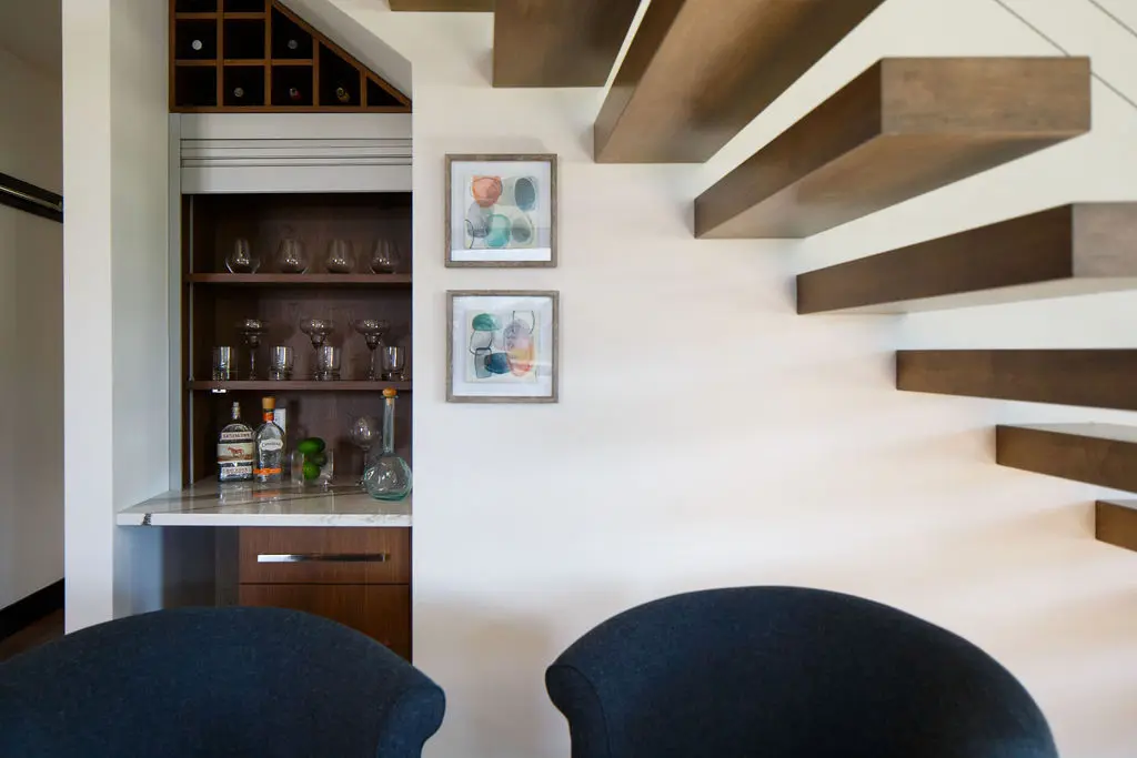 Wine bar with stairs