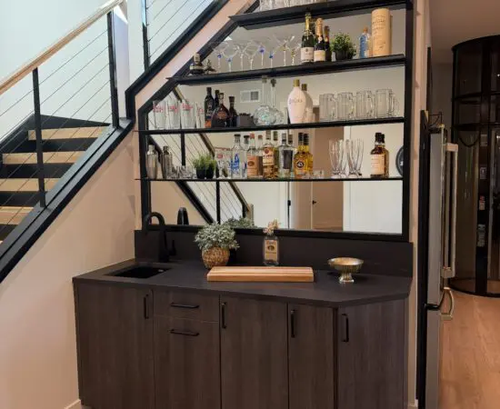 Built in wet bar with custom cabinets