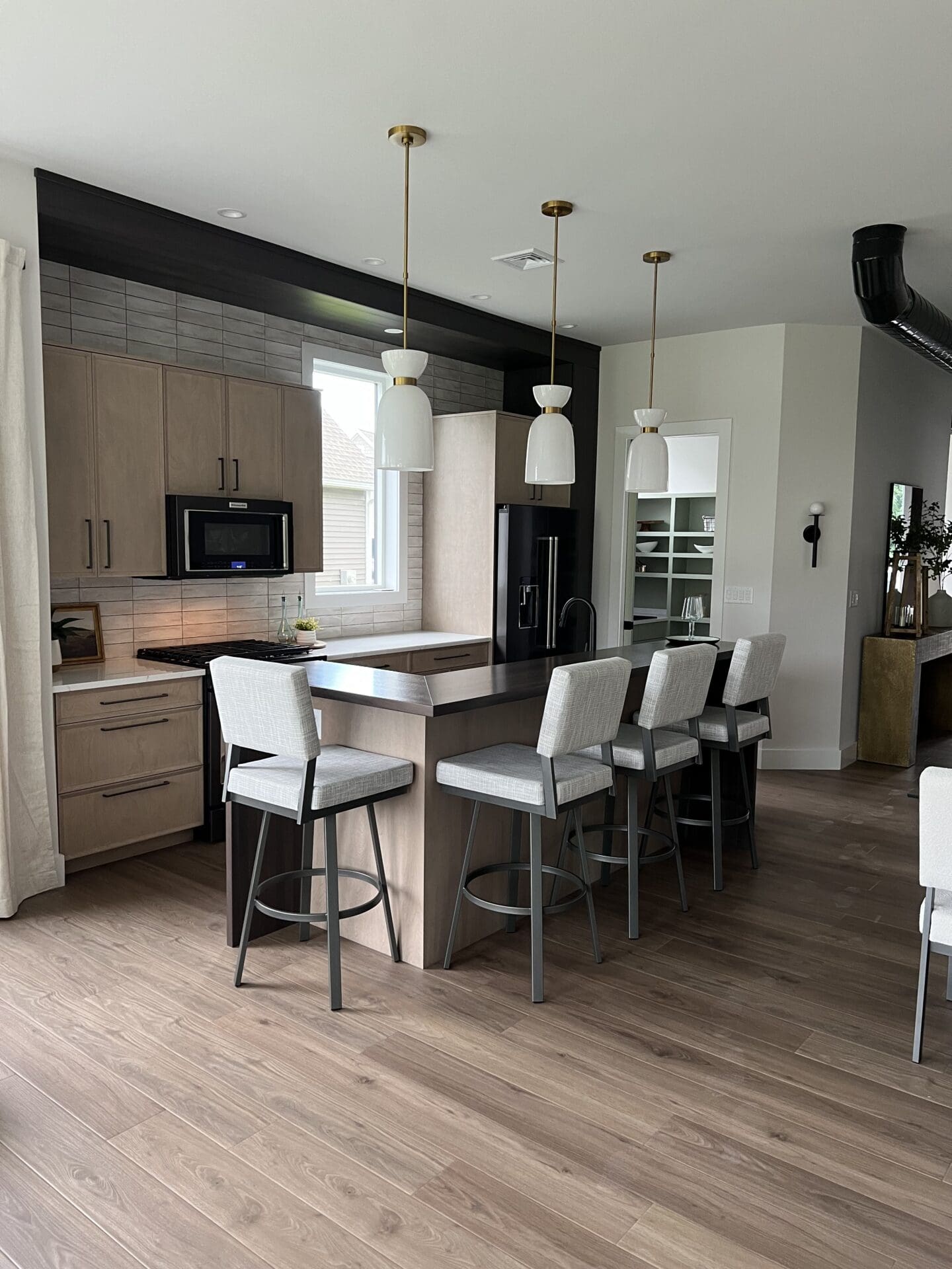 A well designed kitchen combines form and function